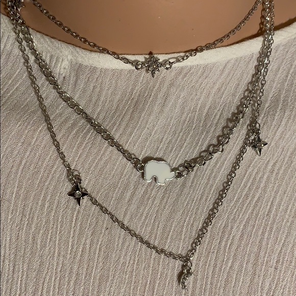 🔵Multi-Layer Elephant Necklace - Picture 5 of 8